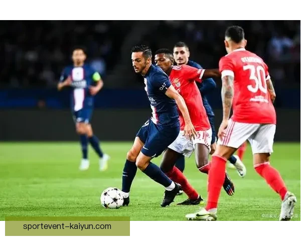 英超狼队转会窗动态值得关注，球队补强欲望明显。