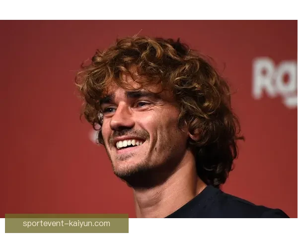 日本在亚洲杯历史上获得四冠，展现出强大足球实力与持续竞争力。